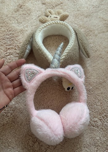 Pembe Nakışlı ve Kürklü Kız Çocuk Kulaklıkları - Görsel 9