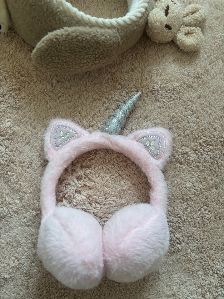 Pembe Nakışlı ve Kürklü Kız Çocuk Kulaklıkları - Görsel 2