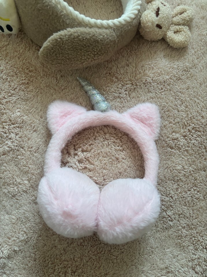 Pembe Nakışlı ve Kürklü Kız Çocuk Kulaklıkları - Görsel 3