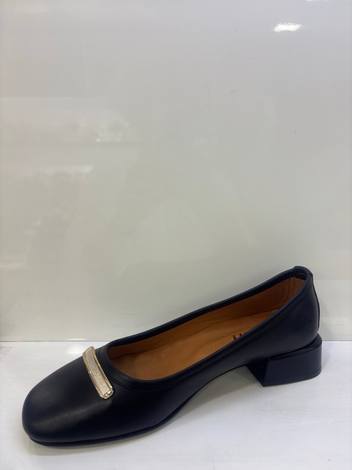 Kadın Siyah Tokalı Topuklu Babet - Görsel 2