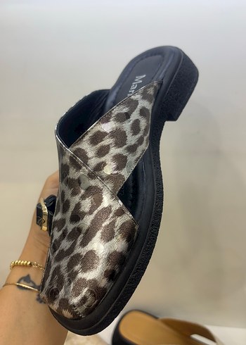 Kahverengi Yılan Desenli Kadın Terlik - Görsel 10