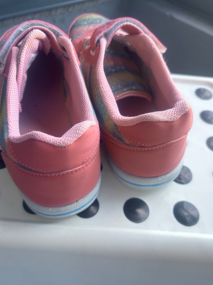 Kız Çocuk Renkli Bağcıklı ve Cırtlı Spor Ayakkabı - Görsel 3