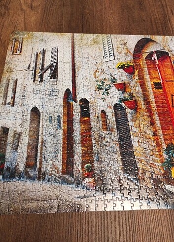 1000 parça yapılmış puzzle