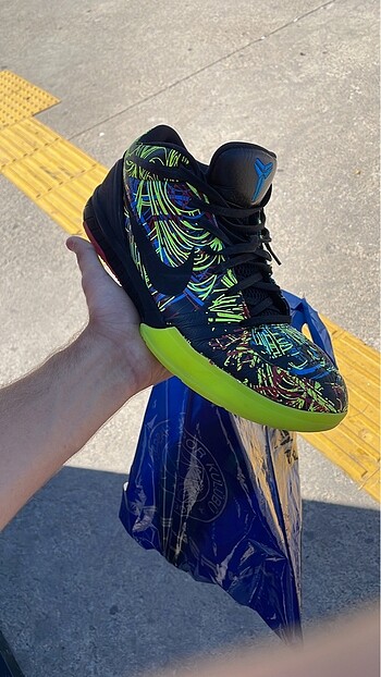 Kobe 4