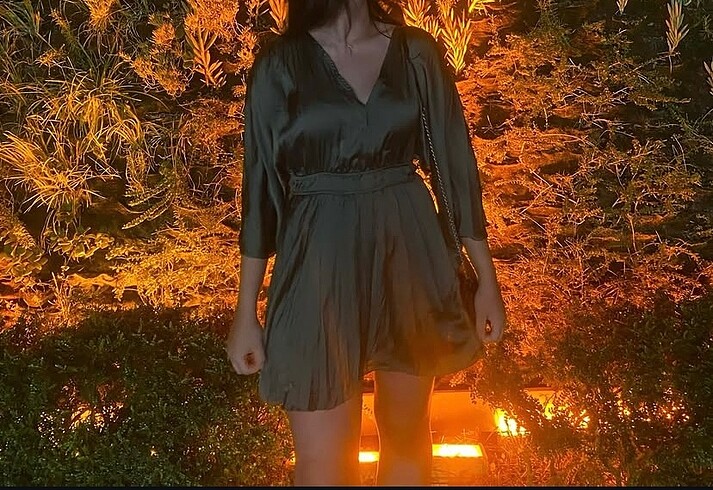 Zara Zara yeşil tulum elbise