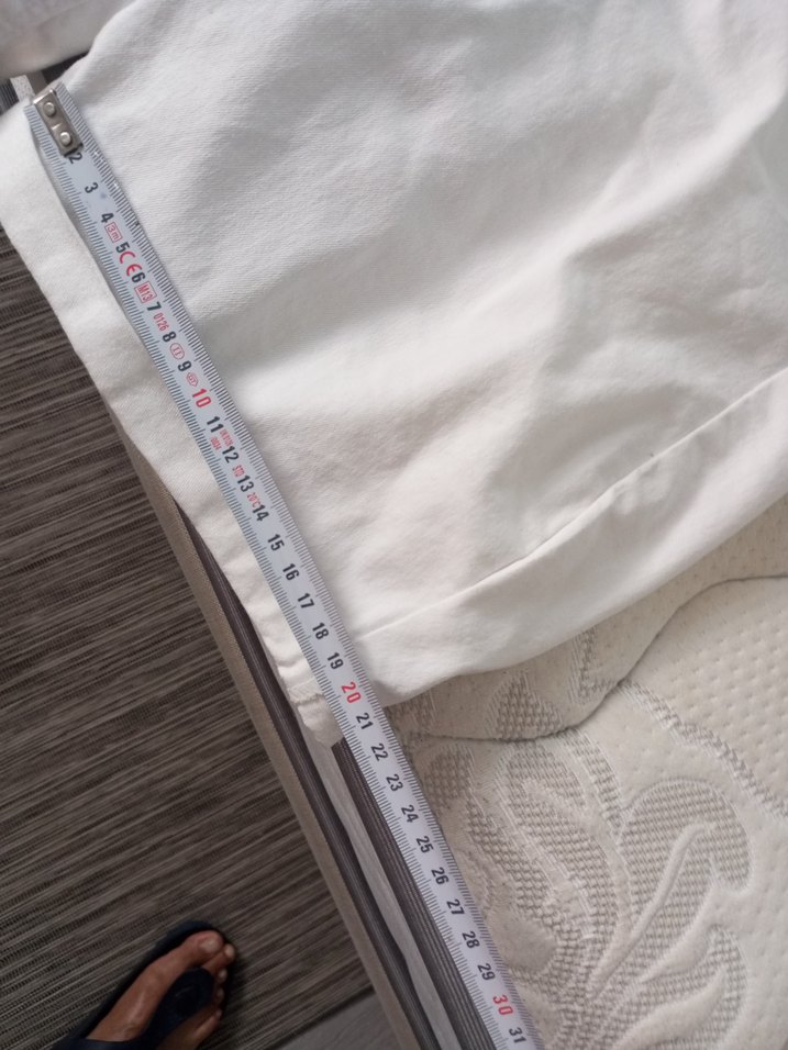 Kadın defacto Beyaz Pamuk Bermuda Şort - Görsel 4