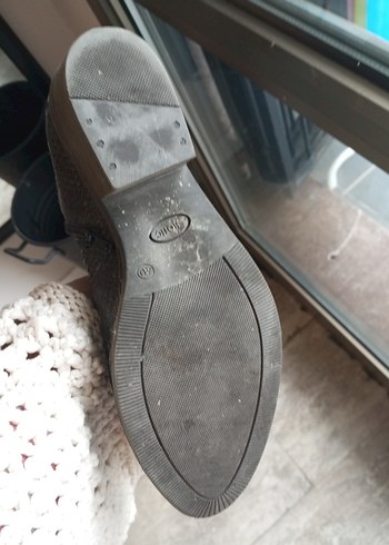 Kahve Yılan Derisi Desenli Kadın Bot - Görsel 7