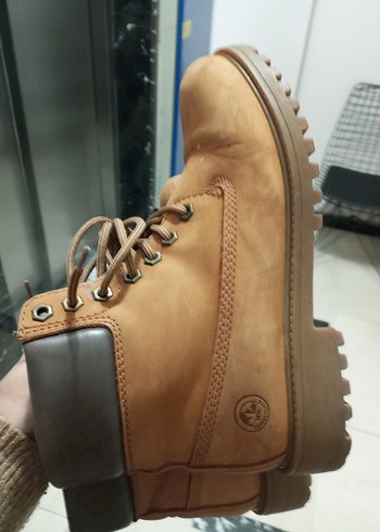 Kahverengi Deri Kadın Bot - Görsel 6