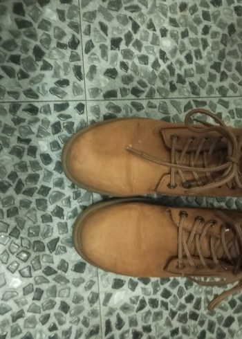 Kahverengi Deri Kadın Bot - Görsel 3