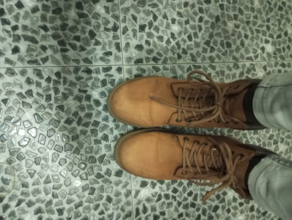 Kahverengi Deri Kadın Bot - Görsel 3