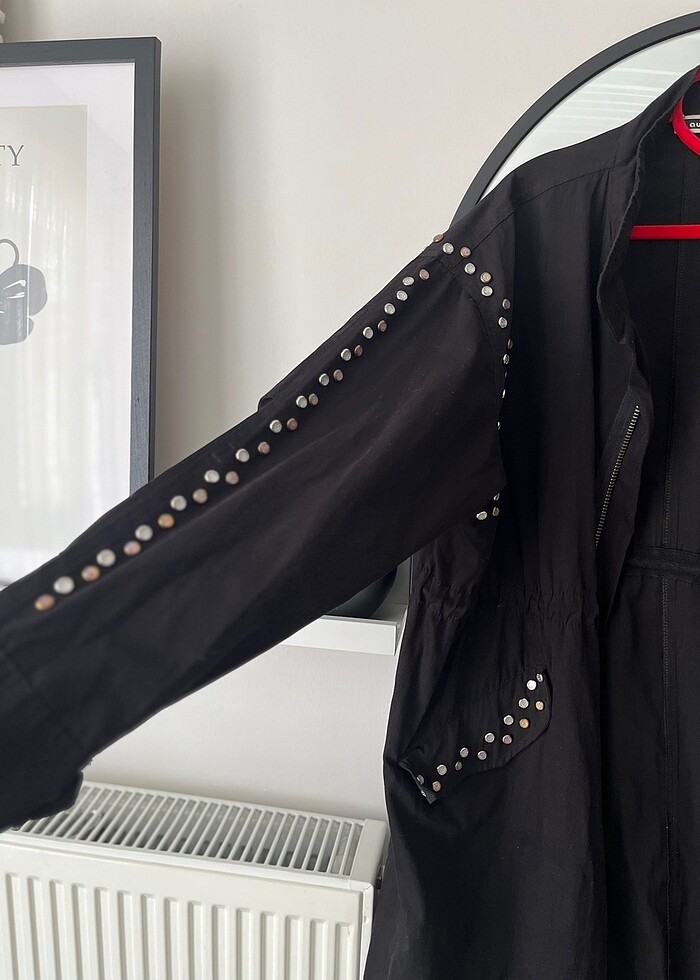 Taşlı trençkot - Görsel 3