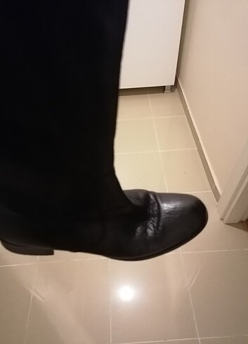 Zara Gerçek deri uzun siyah çizme 