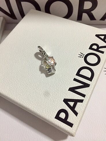 Pandora Pandora Kar Küresi Charm