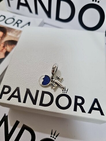 Pandora Gökyüzü ve Uçak Charm