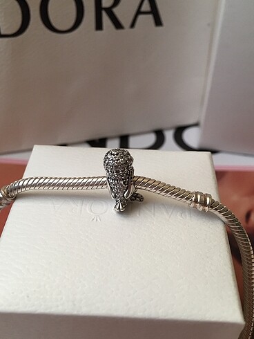 Beden Pandora Disney Snow Bird Charm