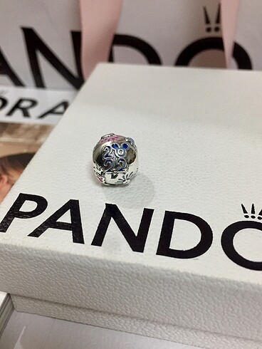 Beden Pandora Disney 2022 Charm