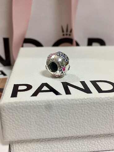 Beden gri Renk Pandora Disney 2022 Charm