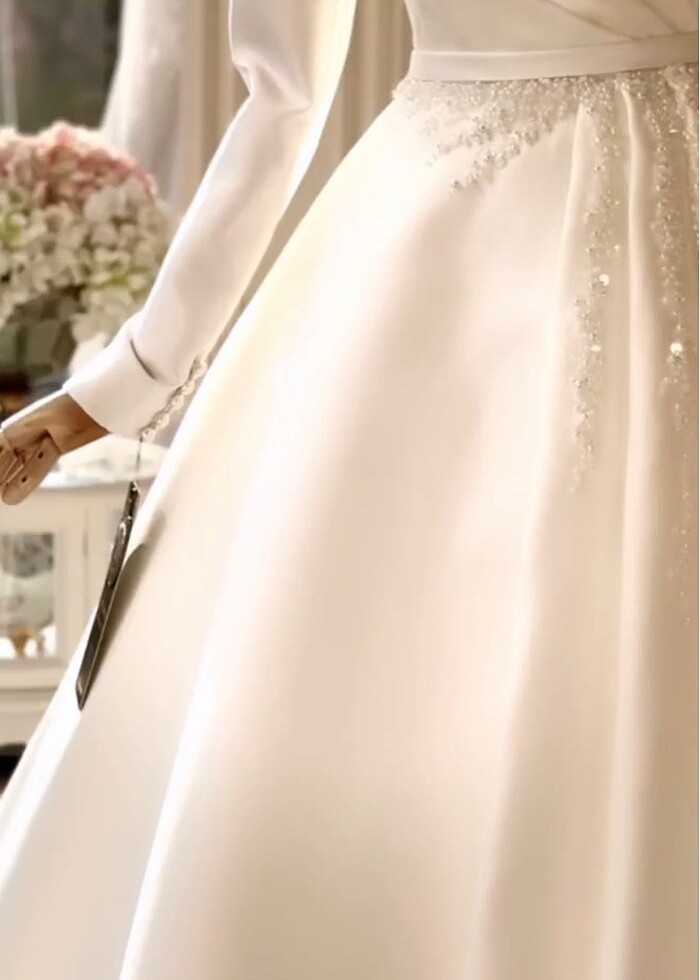 Butik Şenkal Saten İncili Tesettür Gelinlik - Görsel 4