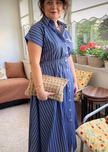 Düğmeli Çizgili Lacivert beymen elbise - Görsel 2
