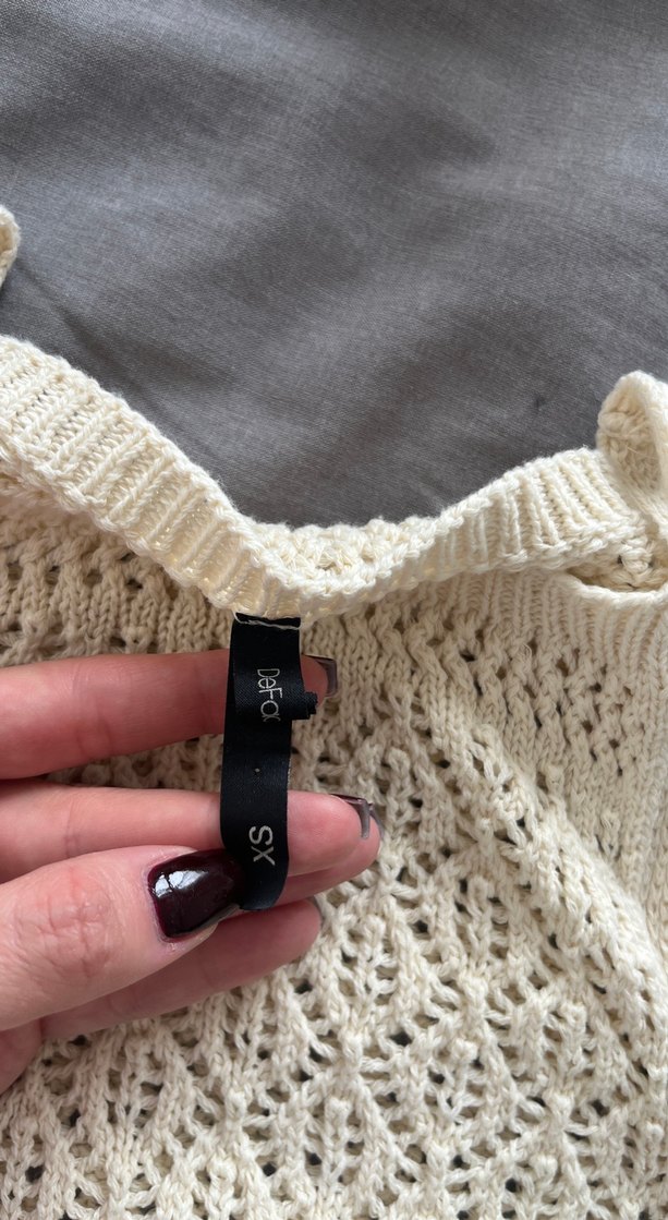 Bohem Tarzı Beyaz Örgü Boğazlı Kolsuz Kazak - Görsel 2