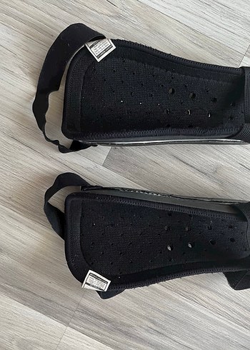 Nike cırtlı Siyah dizlik - Görsel 2