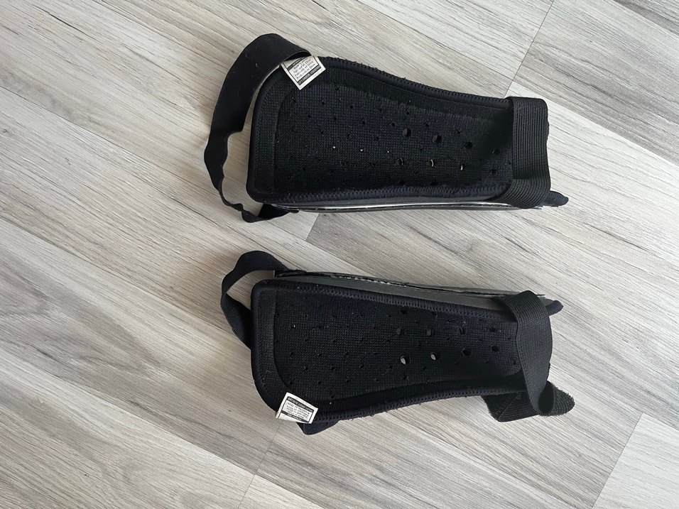 Nike cırtlı Siyah dizlik - Görsel 2