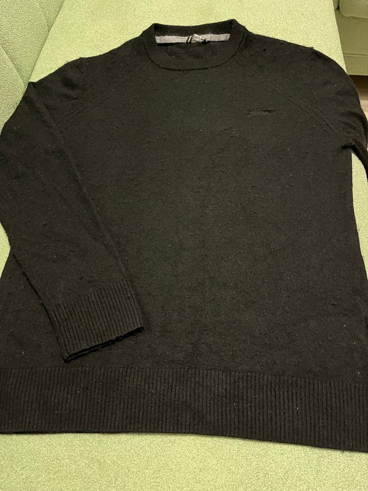 Guess siyah kazak - Görsel 3