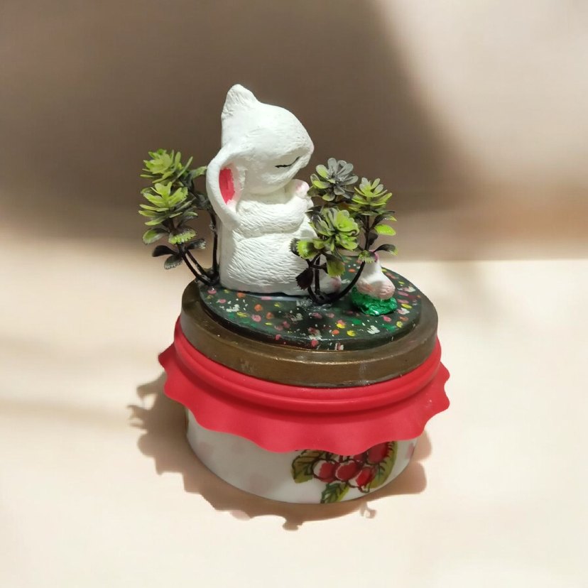 Renkli Detaylı Beyaz Tavşan Biblo - Görsel 2