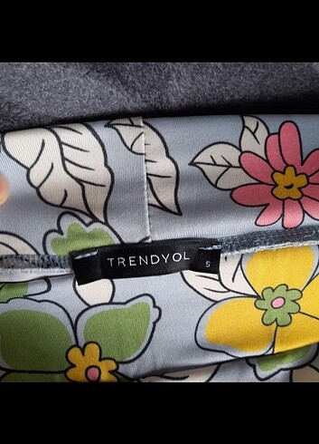 trendyolmilla çiçekli pantolon 