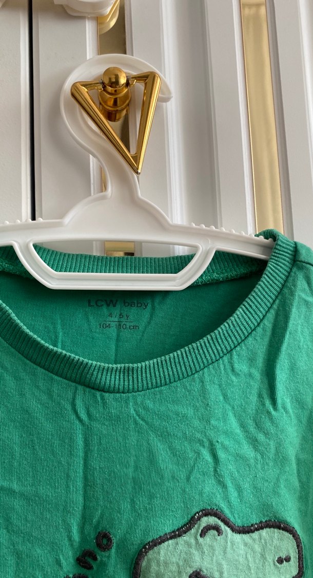 Erkek Çocuk Yeşil Baskılı Kısa Kollu Tişört - Görsel 2