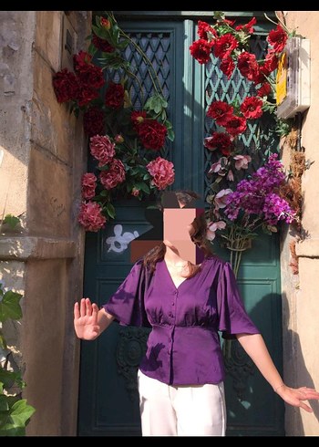 Parlak Mor Transparan V-Yaka Kadın Bluz - Görsel 3