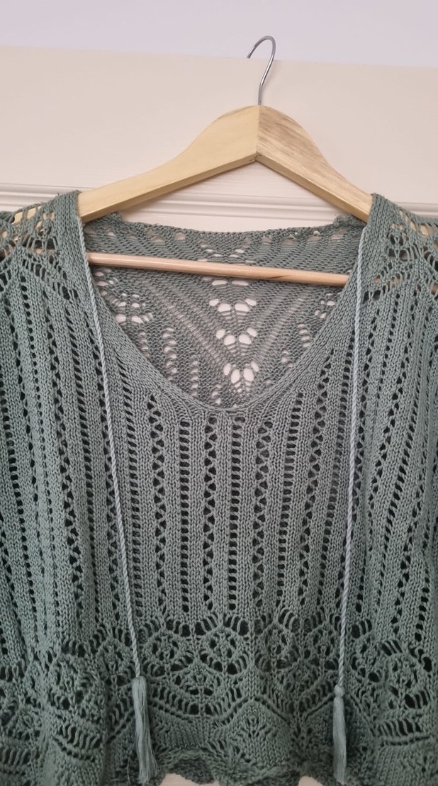 Bohem V Yaka yesil Örgü Kadın Kazak - Görsel 3