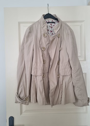 Bej Düğmeli Kadın Trençkot - Görsel 2