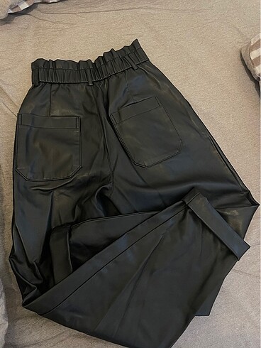 Zara Çok sorulan pantolon