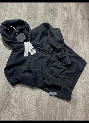 Zara sweatshirt