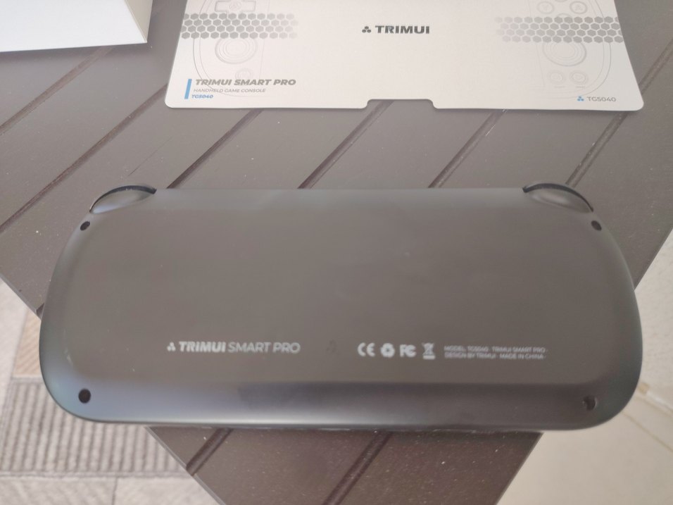 Trimui Smart Pro El Oyun Konsolu (128 GB Depolama) - Görsel 3