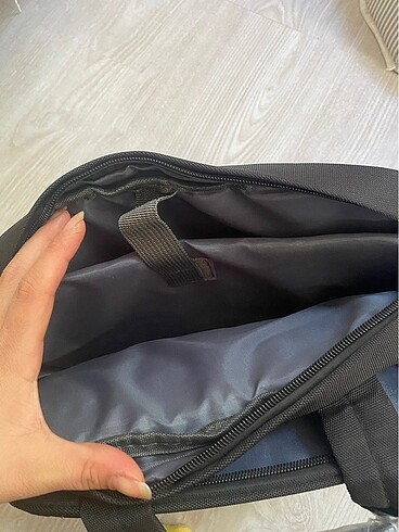 Diğer Notebook çantası