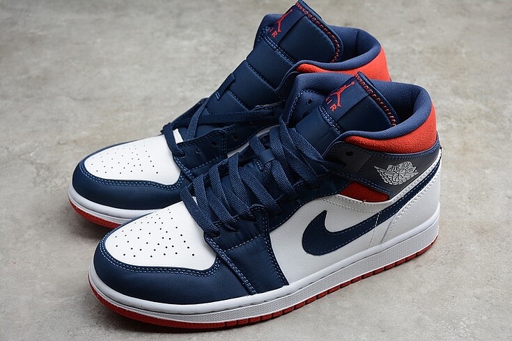 Nike Air Jordan 1 Mid SE USA