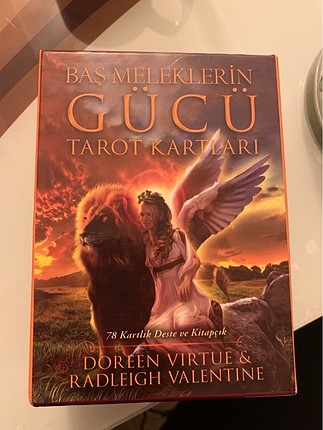 Baş meleklerin gücü tarot kartları