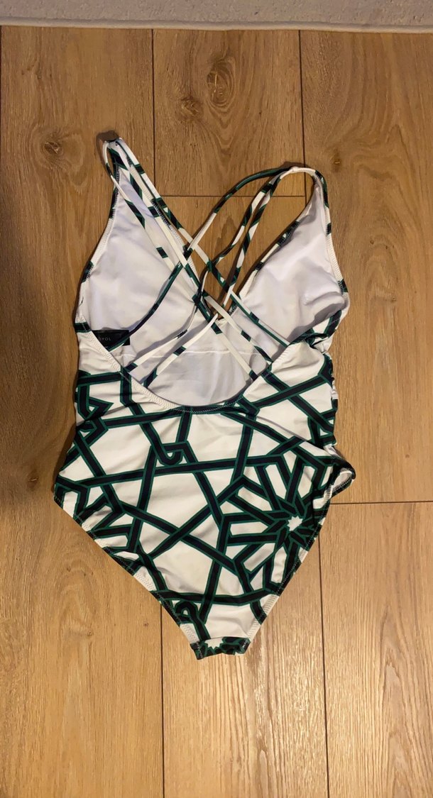 Beyaz Siyah Desenli Bağcıklı Kadın Mayo - Görsel 2