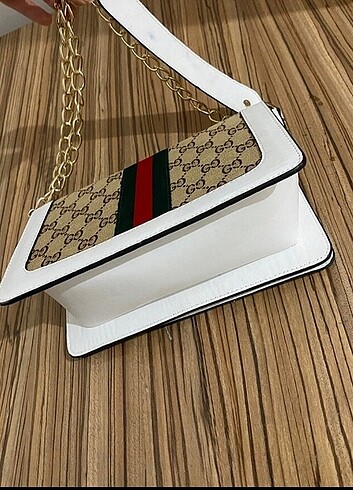 Guess çanta 
