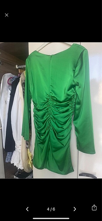 s Beden yeşil Renk Zara saten elbise