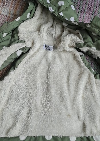 Kız Çocuk Kapüşonlu Puantiyeli Yelek - Görsel 2