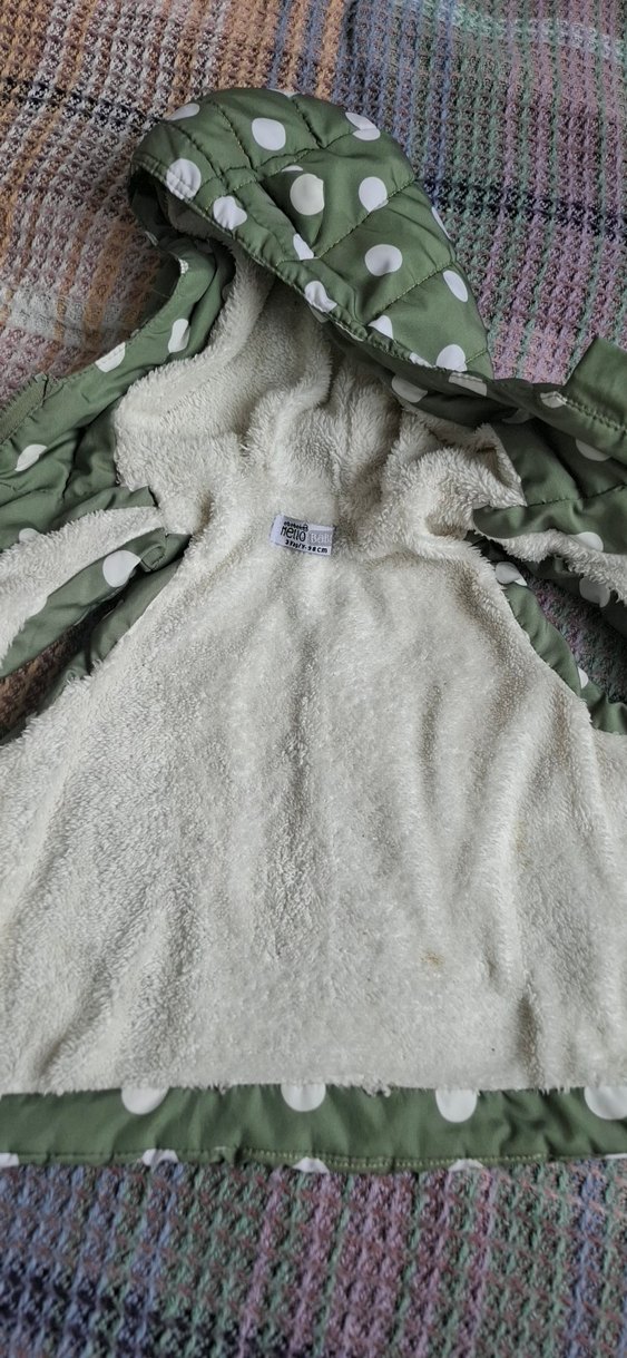 Kız Çocuk Kapüşonlu Puantiyeli Yelek - Görsel 2