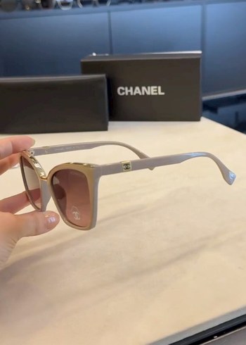 Bej Transparan Kadın Gözlüğü - Görsel 4