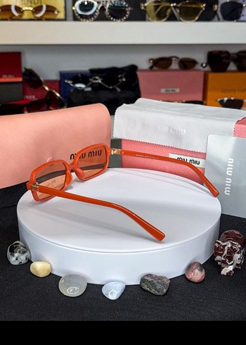 Bej Retro Kadın Güneş Gözlüğü - Görsel 3