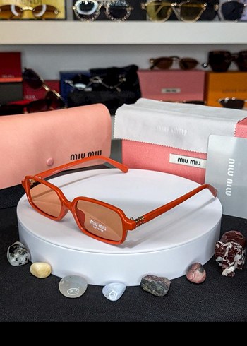 Bej Retro Kadın Güneş Gözlüğü - Görsel 2