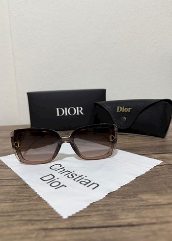 Parlak Kahverengi Transparan Kadın Güneş Gözlüğü - Görsel 2