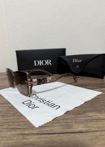 Parlak Kahverengi Transparan Kadın Güneş Gözlüğü - Görsel 3