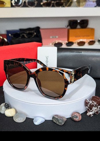 Kahverengi Parlak Kürklü Kadın Güneş Gözlüğü - Görsel 2